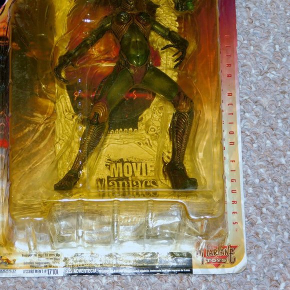 1998 McFarlane Movie Maniacs Series 1 Species II Eve Figure MOC New - Picture 5 of 10